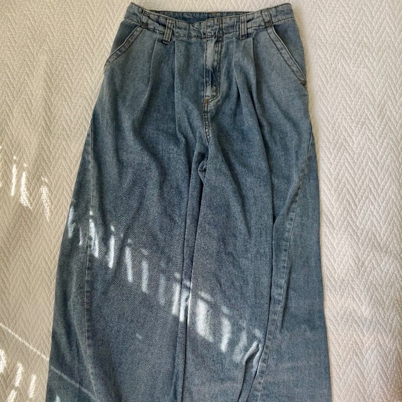 12th Tribe Pleated Super Wide Leg Jeans Size S - Picture 2 of 9
